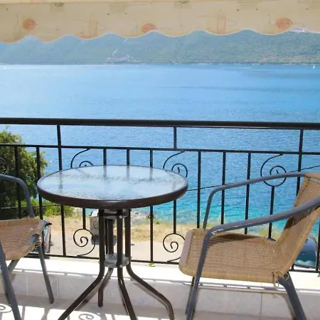 And Thomas 13 Apartamento Vasiliki